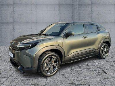 Neu Toyota Urban Cruiser 127 kW (174 PS) 2026 Grün SUV