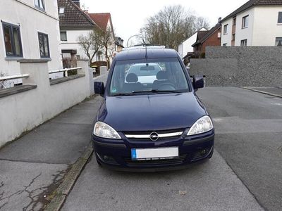 gebraucht Opel Combo 1.4 PS 90 mit TÜV Okt-2025.