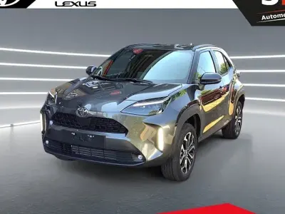 Neu Toyota Yaris Cross 130 PS (95 kW) 2026 Grau SUV
