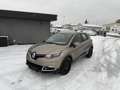 Gebraucht Renault Captur Expression 90 PS (66 kW) 2014 Braun SUV