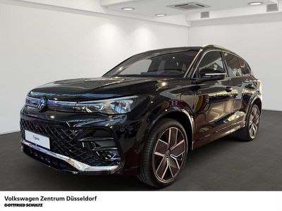 Neu VW Tiguan IQ Drive 150 PS (110 kW) 2025 Schwarz SUV