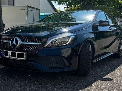 Gebraucht Mercedes A180 Edition 122 PS (89 kW) 2017 Schwarz Limousine