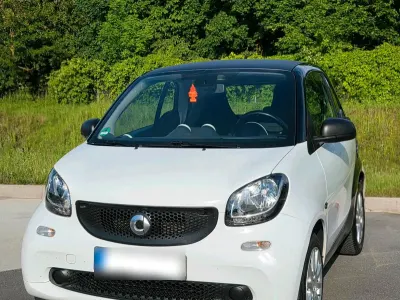 Używany Smart ForTwo Coupé 71 KM (52 kW) 2016 Biały Coupe