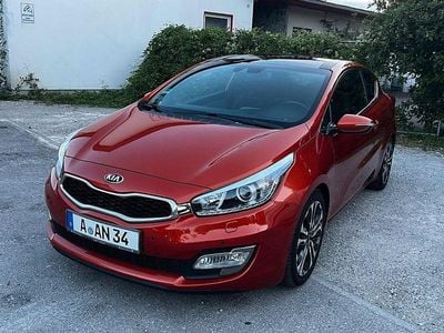 Gebraucht Kia ProCeed Spirit 135 PS (99 kW) 2013 Orange Kleinwagen