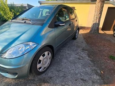 Mercedes A200