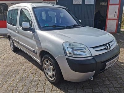 Gebraucht Peugeot Partner Premium 109 PS (80 kW) 2003 Grau Van / Kleinbus