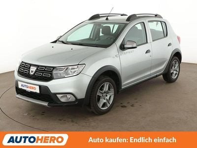 Gebraucht Dacia Sandero Prestige 90 PS (66 kW) 2019 Grau Kleinwagen