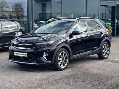 Schwarz Gebraucht 2021 Kia Stonic Spirit SUV | 15.280 € (Fairer Preis)