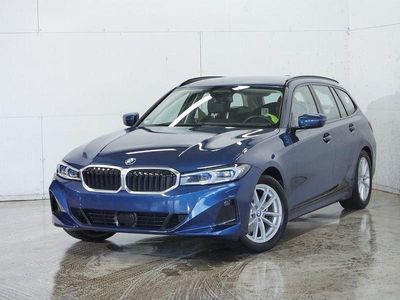 Gebraucht BMW 320 Sport Line 190 PS (139 kW) 2024 Blau Kombi
