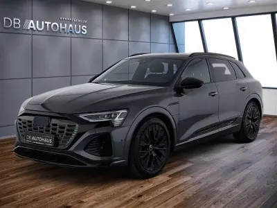Gebraucht Audi Q8 e-tron S-Line 250 kW (340 PS) 2024 Grau SUV