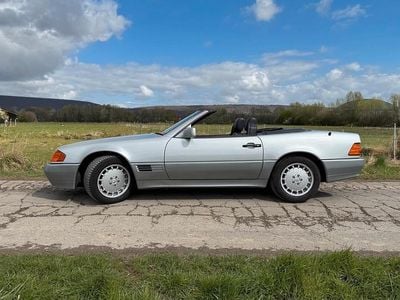 Usata Mercedes SL300 190 CV (139 kW) 1993 Argento Cabrio