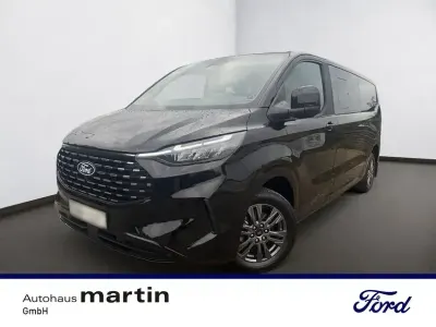 Gebraucht Ford Tourneo Custom Titanium 170 PS (125 kW) 2024 Obsidianschwarz Van