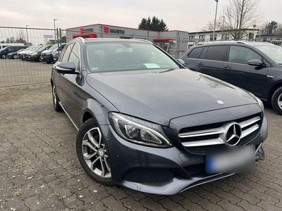 Gebraucht Mercedes C250 204 PS (150 kW) 2016 Kombi