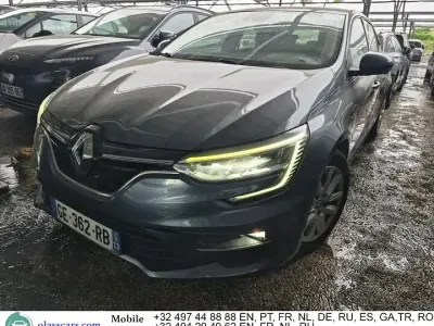 Gebraucht Renault Mégane IV 114 PS (83 kW) 2022 Weiß Limousine