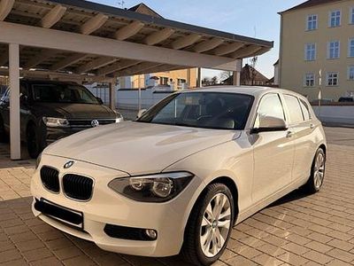 Gebraucht BMW 116 116 PS (85 kW) 2014 Weiß Kleinwagen