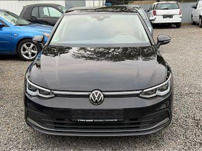 Gebraucht VW Golf VII Style 150 PS (110 kW) 2021 Schwarz Kleinwagen