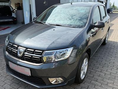 Gebraucht Dacia Sandero 73 PS (53 kW) 2019 Grau Limousine