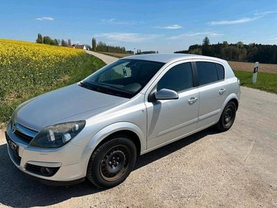 Usata Opel Astra 125 CV (91 kW) 2004 Argento Coupé