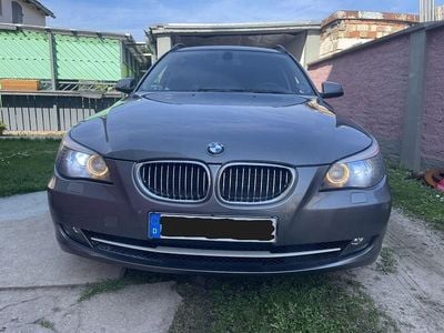 Gebraucht BMW 520 177 PS (130 kW) 2009 Grau Kombi