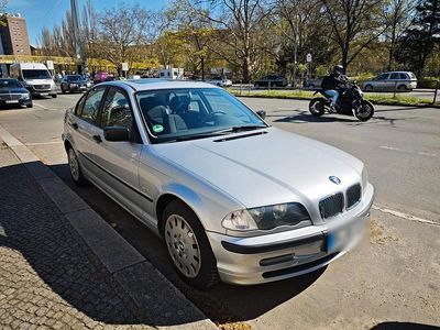 Gebraucht BMW 316 105 PS (77 kW) 2000 Silber Limousine