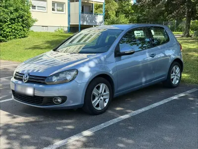 Gebraucht VW Golf VI 102 PS (75 kW) 2009 Blau Kleinwagen