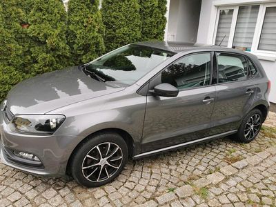 Gebraucht VW Polo 60 PS (44 kW) 2014 Grau Limousine