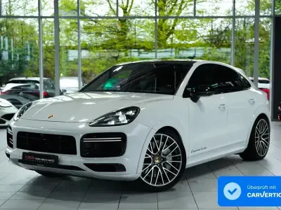 Usata Porsche Cayenne Turbo Sport 550 CV (404 kW) 2019 Grigio SUV