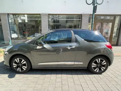 Gebraucht Citroën DS3 120 PS (88 kW) 2012 Grau Kleinwagen