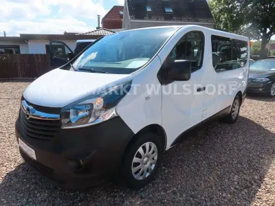 Gebraucht Opel Vivaro 95 PS (69 kW) 2016 Weiß Van / Kleinbus