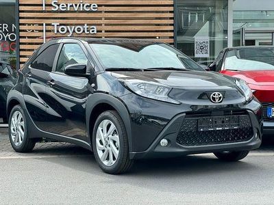 Usata Toyota Aygo X X-play 72 CV (52 kW) 2025 Nero SUV