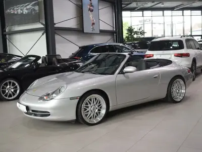 Begagnad Porsche 911 Carrera Cabriolet 300 HK (220 kW) 1999 Silver Cab