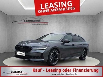 Neu Skoda Superb SportLine 193 PS (141 kW) 2025 Graphite grau Kombi