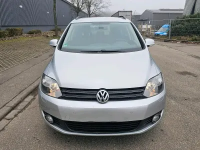 Usata VW Golf VI 86 CV (63 kW) 2010 Argento Utilitaria