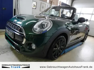 Gebraucht Mini Cooper S Cabriolet 192 PS (141 kW) 2017 British racing green ii Cabrio
