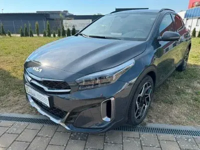 Neu Kia XCeed GT-Line 150 PS (110 kW) 2026 Grau SUV