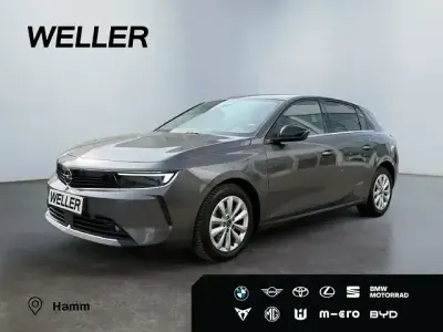 Używany Opel Astra Elegance 110 KM (80 kW) 2023 Szary Sedan/Limuzyna