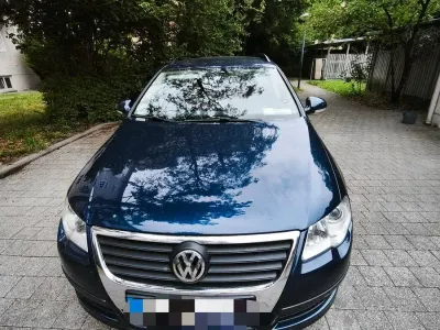 Gebraucht VW Passat Comfortline 102 PS (75 kW) 2009 Blau Kombi