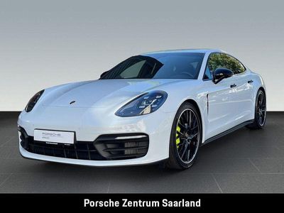 Porsche Panamera 4