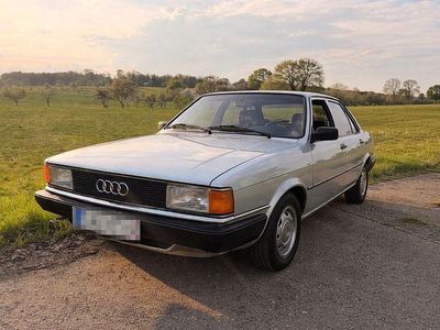 Usata Audi 80 86 CV (63 kW) 1981 Argento Berlina