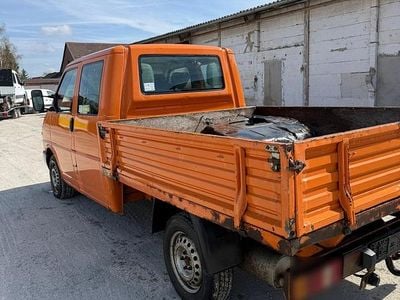 Second-hand VW T4 102 CP (75 kW) 2003 Portocaliu Van