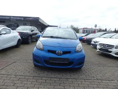 Gebraucht Toyota Aygo Basis 68 PS (50 kW) 2009 Blau Kleinwagen