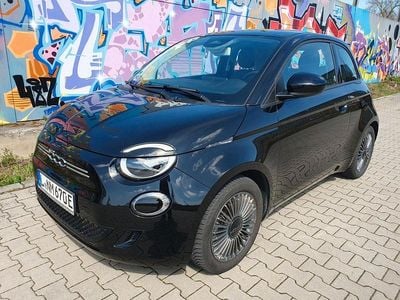 Usata Fiat 500e Icon 86 kW (118 CV) 2022 Nero Utilitaria