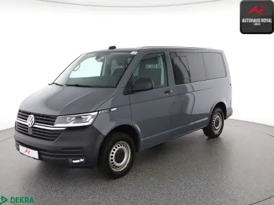 Gebraucht VW Transporter 150 PS (110 kW) 2020 Pure grey Van