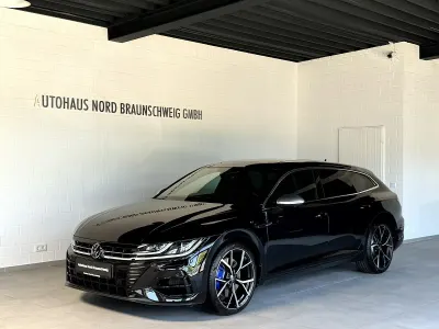 Usata VW Arteon R 320 CV (235 kW) 2023 Nero Station wagon