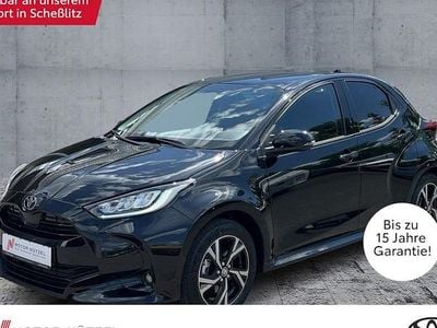 Neu Toyota Yaris Hybrid 116 PS (85 kW) 2026 Schwarz Limousine