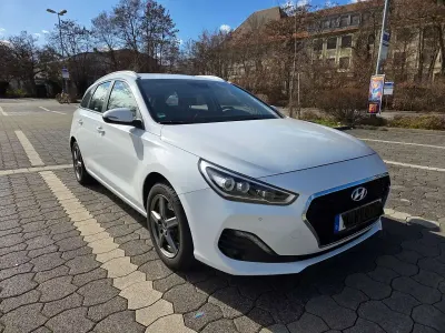 Usata Hyundai i30 Style 140 CV (102 kW) 2020 Bianco Station wagon