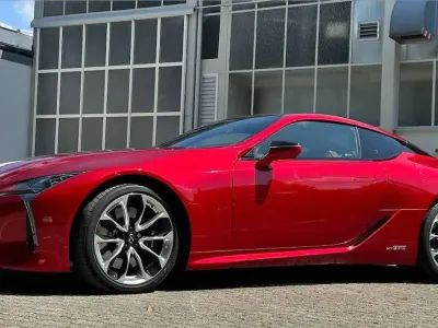 Gebraucht Lexus LC 500 Sport Line 359 PS (264 kW) 2019 Rot Coupé