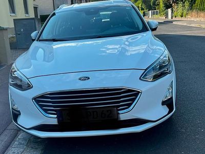Gebraucht Ford Focus Cool & Connect 120 PS (88 kW) 2019 Weiß Kombi