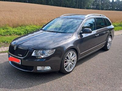 gebraucht Skoda Superb Kombi