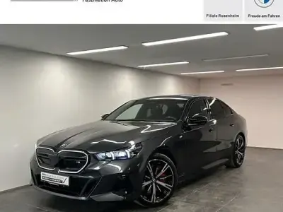 Gebraucht BMW i5 Sport Line 442 kW (601 PS) 2025 Grau Limousine